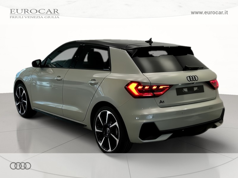 Audi A1 sportback 30 1.0 tfsi identity black 116cv s-tronic