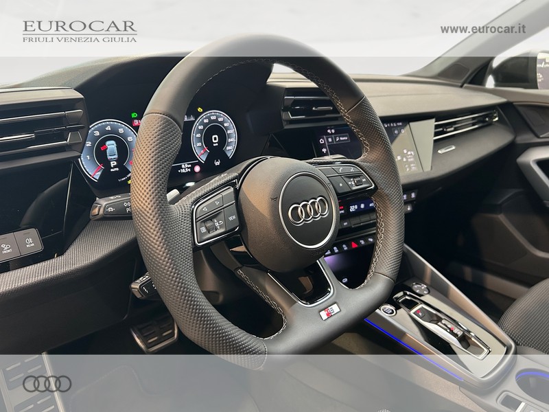 Audi A3 sedan 35 1.5 tfsi mhev s line edition s-tronic