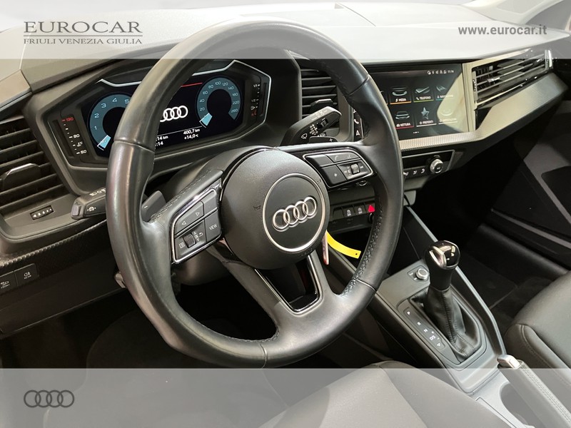 Audi A1 citycarver 30 1.0 tfsi admired 110cv s-tronic