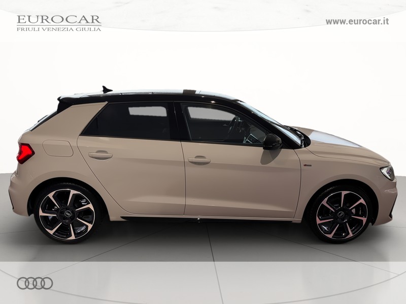 Audi A1 sportback 30 1.0 tfsi identity black 116cv s-tronic