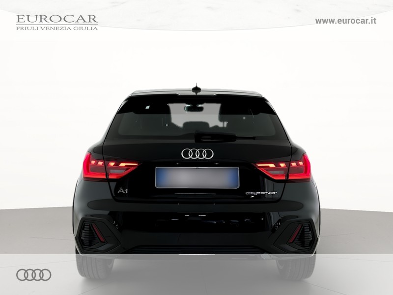 Audi A1 citycarver 30 1.0 tfsi admired 110cv s-tronic