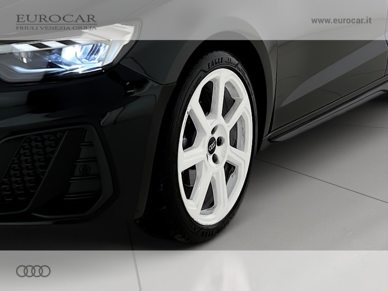 Audi A1 sportback 35 1.5 tfsi identity black s-tronic