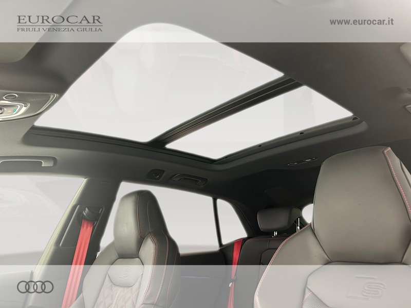 Audi SQ8 s4.0 tfsi sport attitude quattro tiptronic