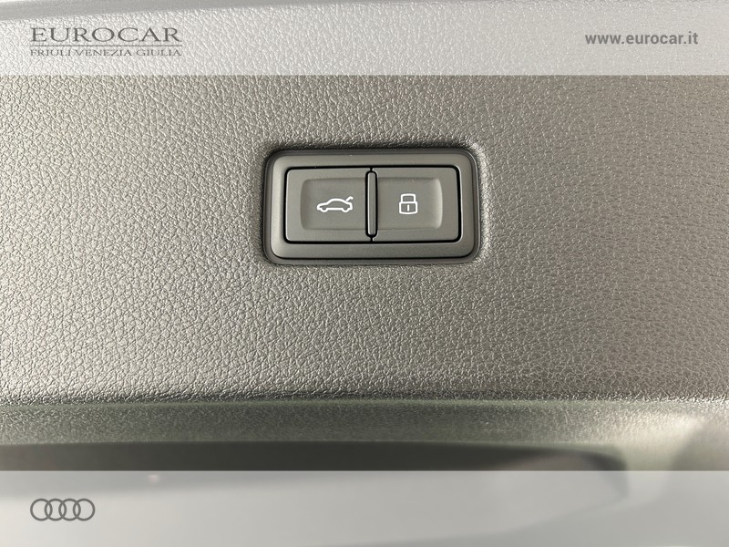 Audi SQ8 s4.0 tfsi sport attitude quattro tiptronic