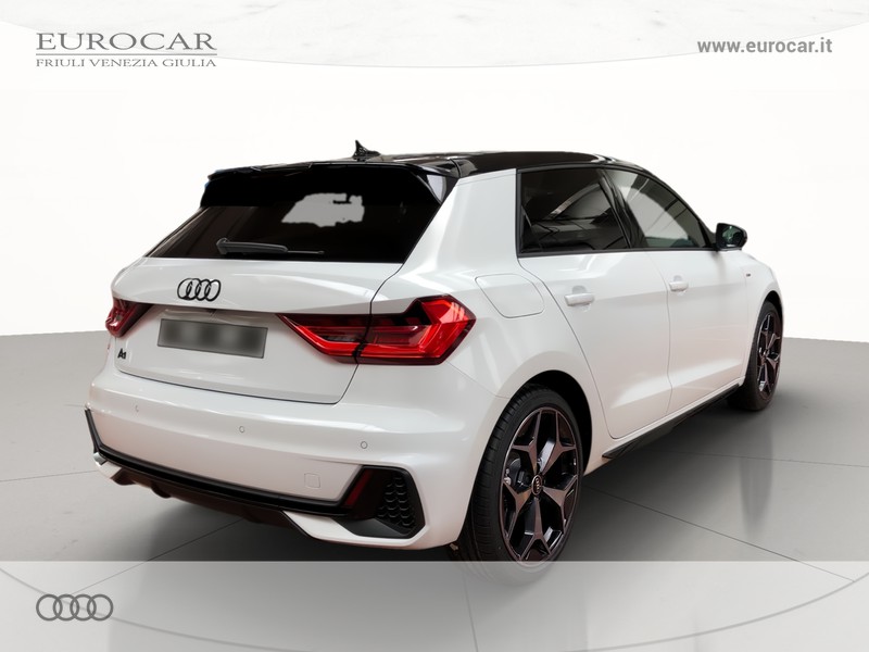 Audi A1 sportback 30 1.0 tfsi identity black 116cv s-tronic