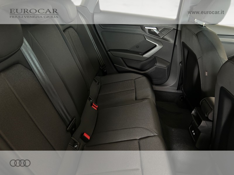 Audi A3 sportback 30 2.0 tdi business