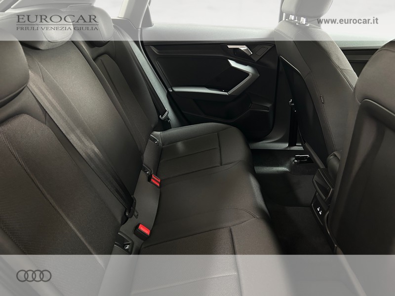 Audi A3 sportback 30 2.0 tdi business