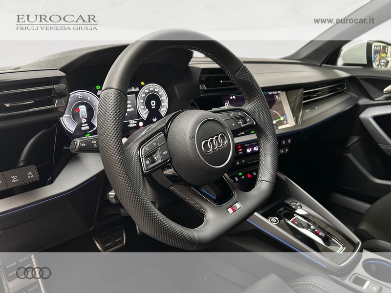 Audi A3 allstreet 40 1.5 tfsi e identity contrast s-tronic