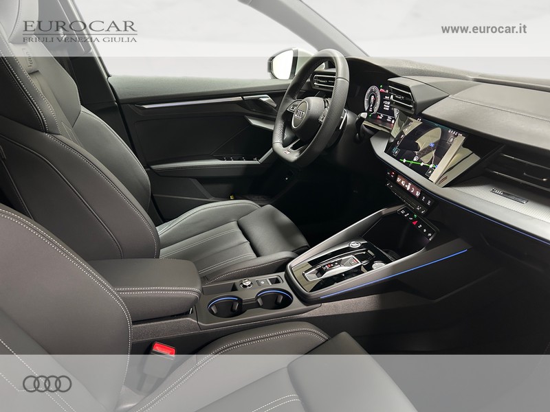 Audi A3 allstreet 40 1.5 tfsi e identity contrast s-tronic