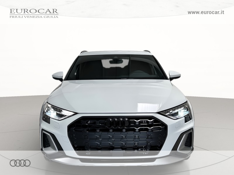 Audi A3 allstreet 40 1.5 tfsi e identity contrast s-tronic