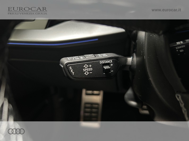 Audi A3 allstreet 40 1.5 tfsi e identity contrast s-tronic