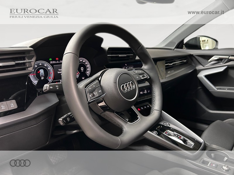 Audi A3 allstreet 35 1.5 tfsi mhev identity contrast s-tronic