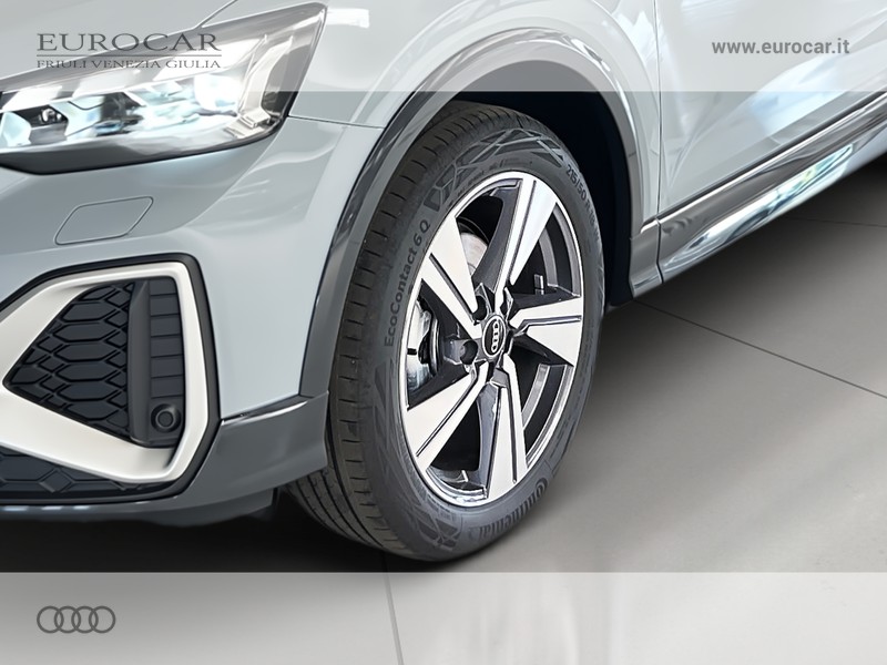 Audi Q2 35 1.5 tfsi s line edition s-tronic