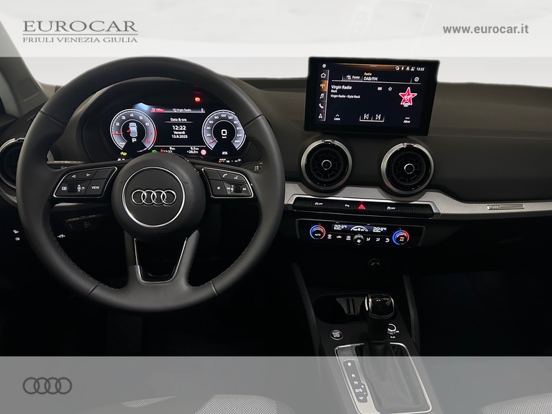 Audi Q2 35 1.5 tfsi s line edition s-tronic