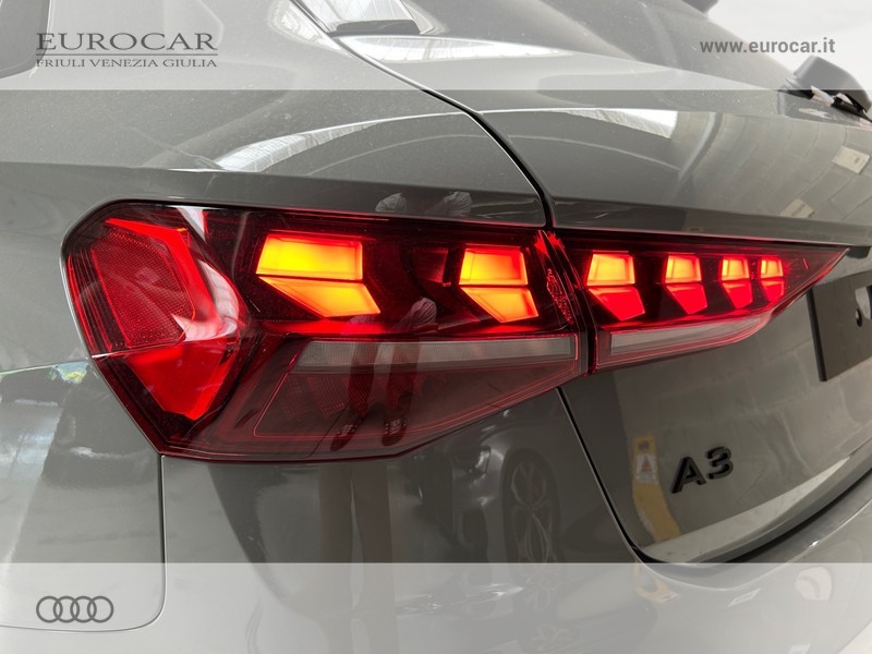 Audi A3 sportback 2.0 tdi s line edition 150cv s-tronic