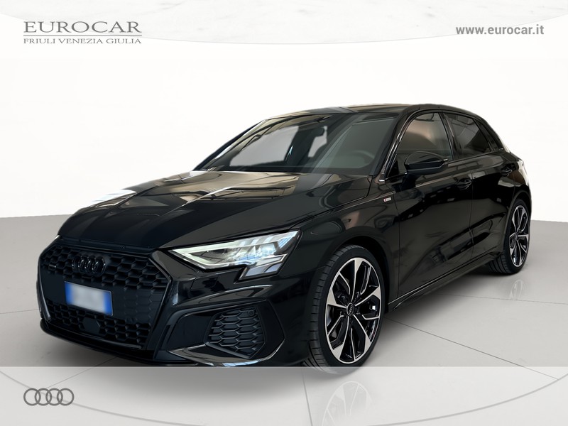 Audi A3 sportback 40 2.0 tdi identity black quattro s-tronic