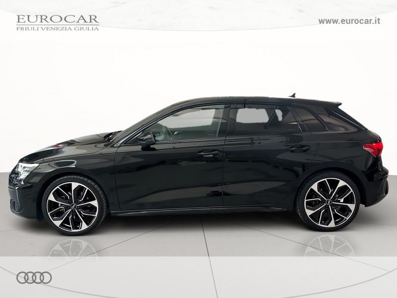 Audi A3 sportback 40 2.0 tdi identity black quattro s-tronic