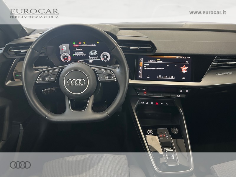 Audi A3 sportback 40 2.0 tdi identity black quattro s-tronic