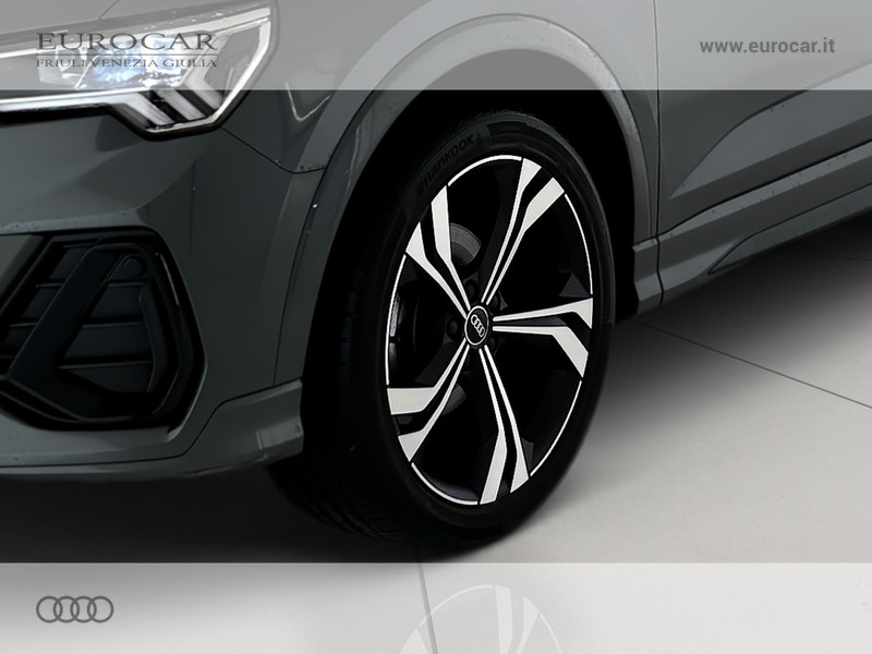 Audi Q3 sportback 35 2.0 tdi identity black s-tronic