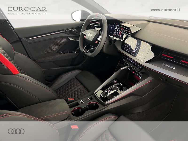 Audi RS3 sportback 2.5 tfsi launch edition progressive quattro s-tronic