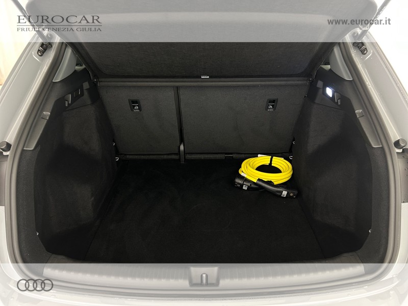 Audi Q4 e-tron 40 business