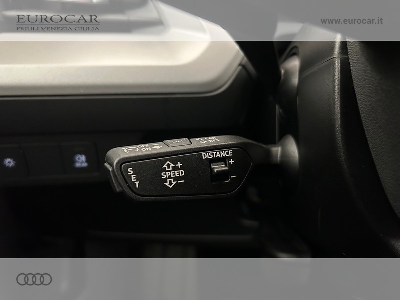 Audi Q4 e-tron 40 business