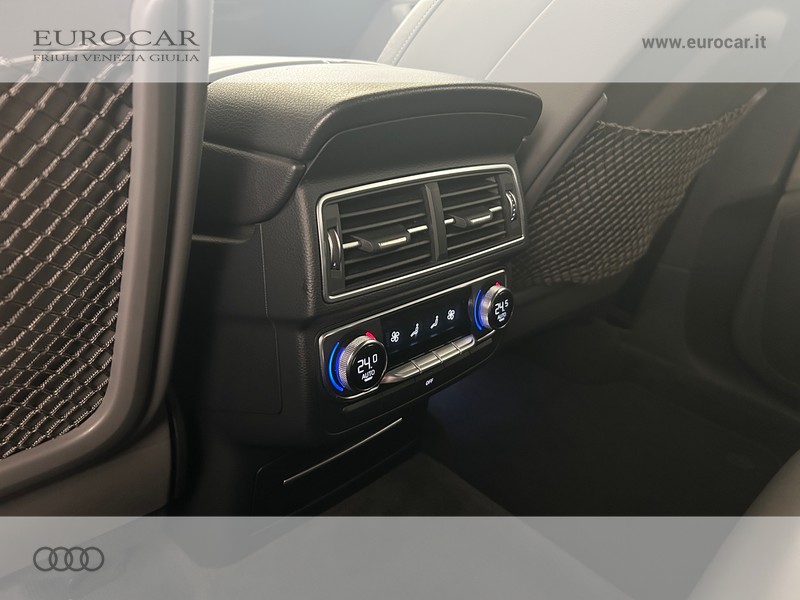 Audi Q7 3.0 tdi business plus quattro tiptronic