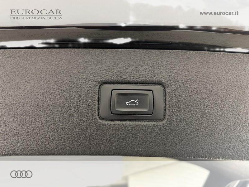 Audi Q7 3.0 tdi business plus quattro tiptronic