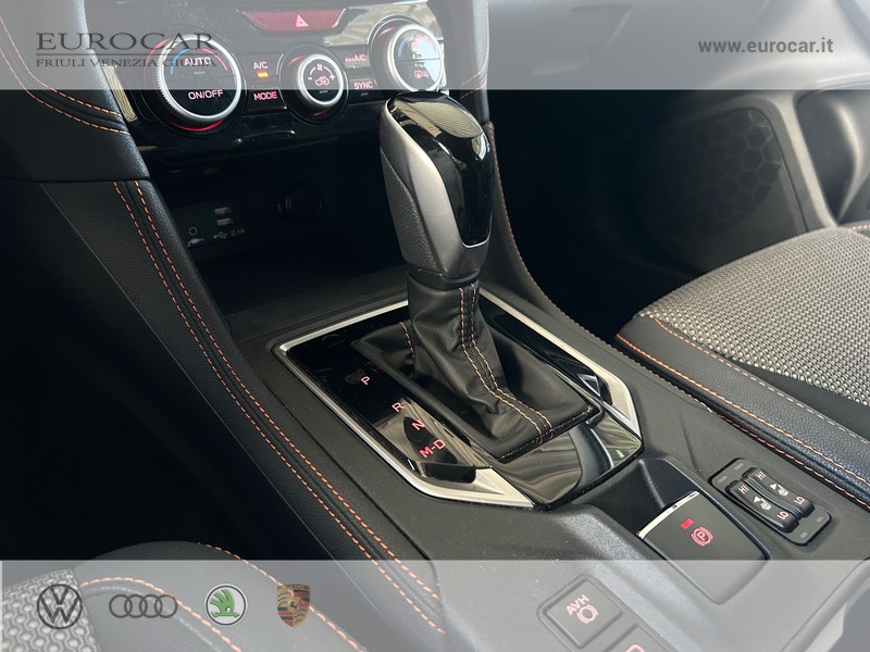 Subaru XV 2.0i e-boxer style xtra lineartronic