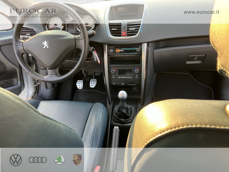Peugeot 207 cc 1.6 16v feline fl