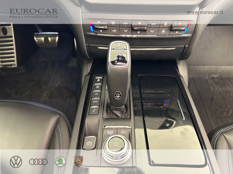Maserati Ghibli 2.0 mhev gransport 330cv auto