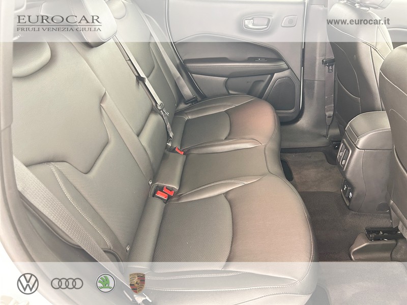 Jeep Compass 1.3 turbo t4 phev first edition off-road 4xe at6