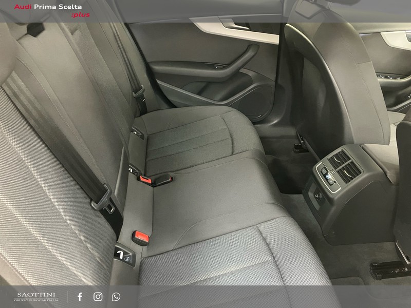 Audi A4 Avant 30 TDI Business Advanced S tronic