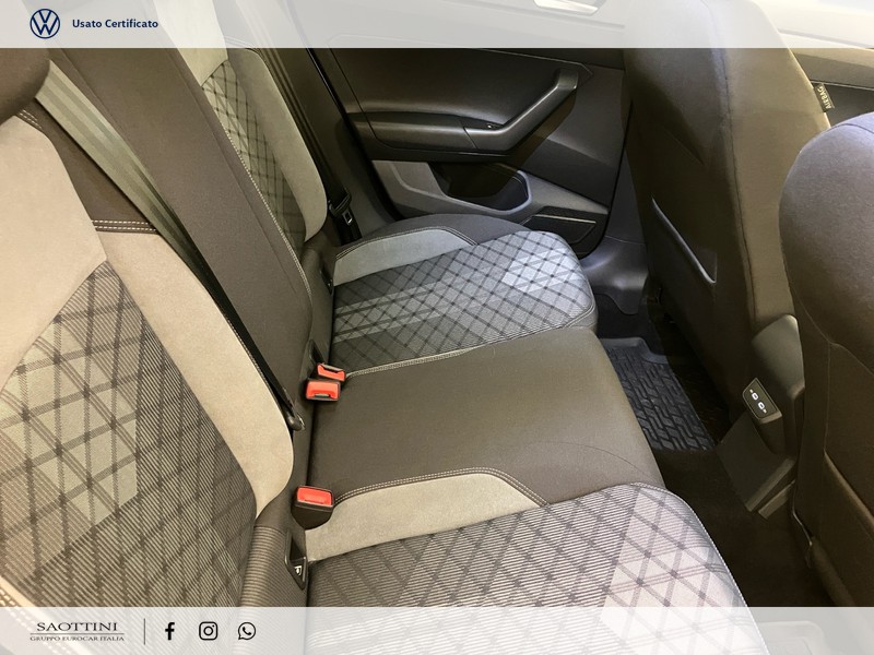 Volkswagen Taigo 1.0 TSI R-line 110 CV