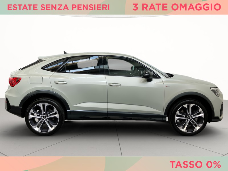 Audi Q3 sportback 45 1.4 tfsi e identity black s-tronic