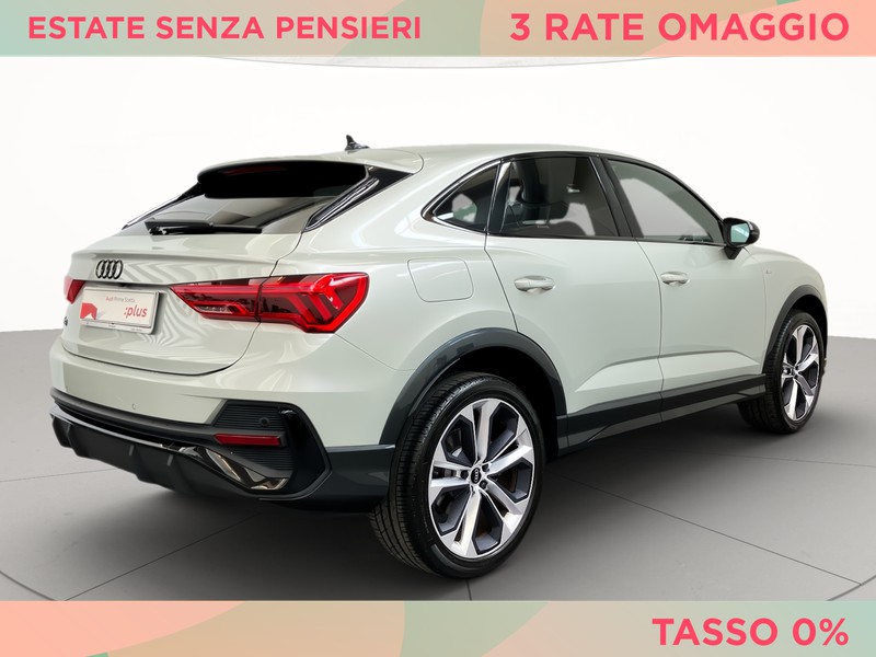 Audi Q3 sportback 45 1.4 tfsi e identity black s-tronic