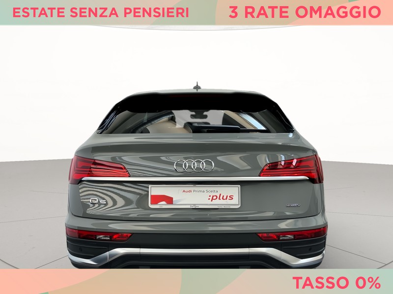 Audi Q5 sportback 40 2.0 tdi mhev 12v s line plus quattro s-tronic