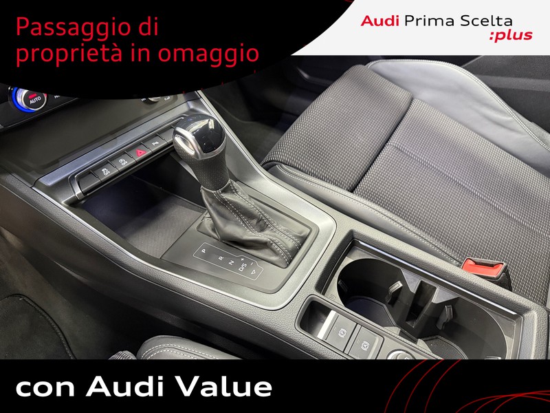 Audi Q3 35 2.0 tdi s line edition s-tronic