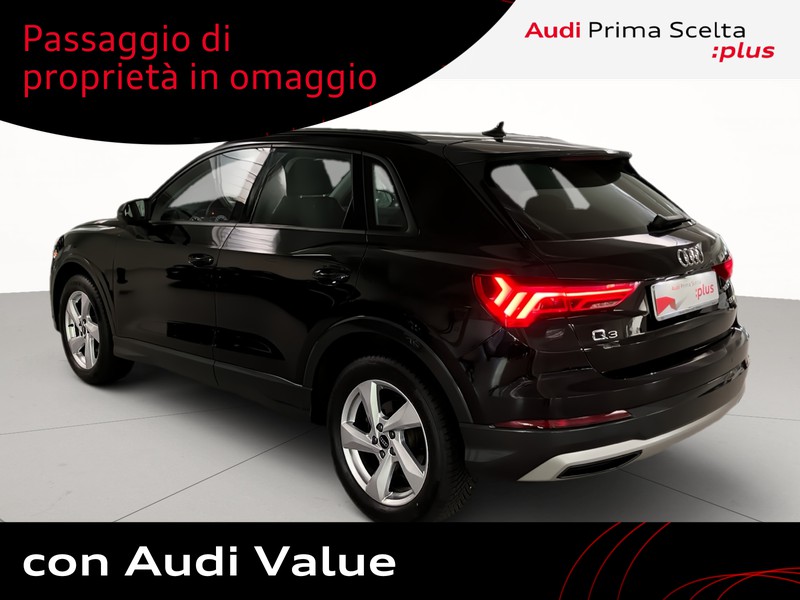 Audi Q3 35 1.5 tfsi business advanced s-tronic
