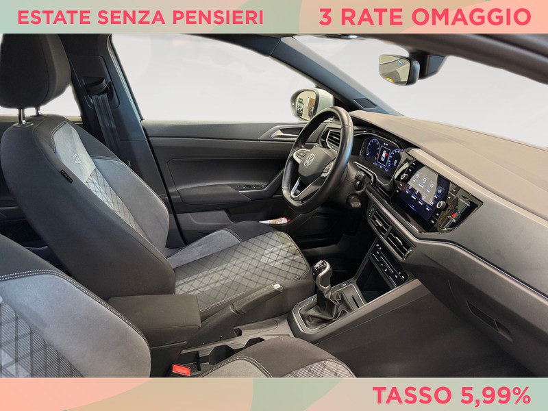 Volkswagen Taigo 1.0 tsi r-line 110cv