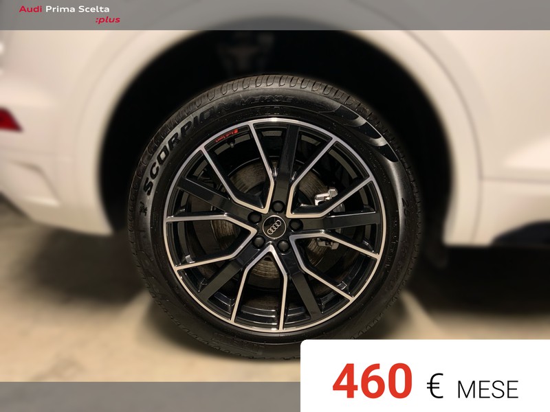 Audi Q5 40 2.0 tdi mhev 12v identity black quattro s-tronic