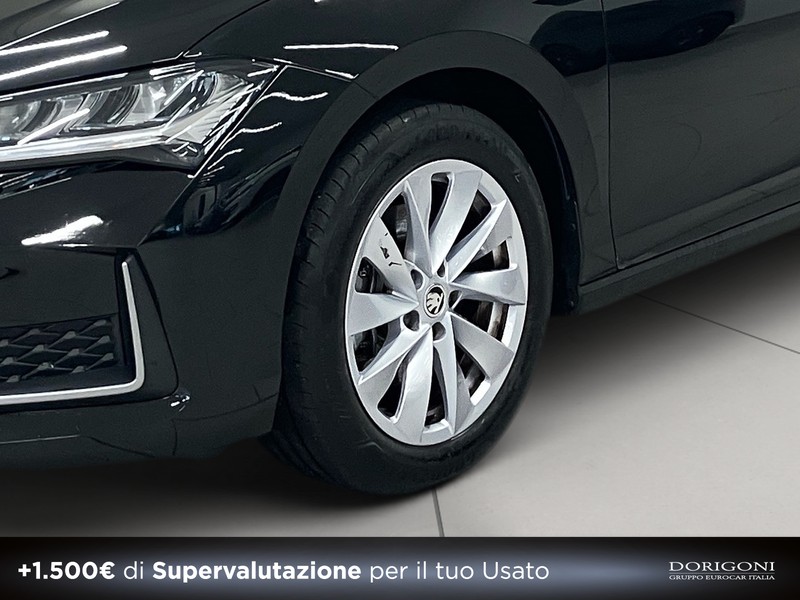 Skoda Superb wagon 2.0 tdi selection 150cv dsg