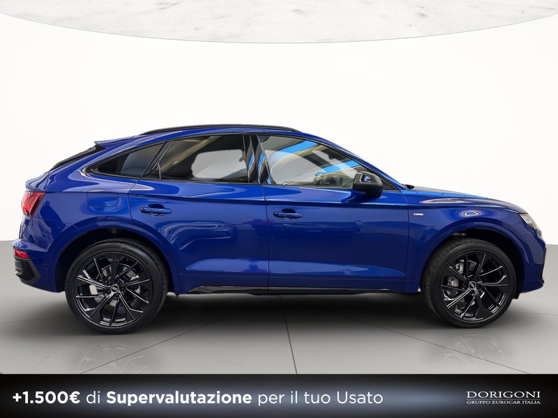 Audi Q5 sportback 40 2.0 tdi mhev 12v identity black quattro s-tronic