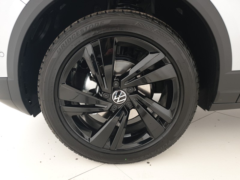 Volkswagen T-Roc 1.5 tsi sport dsg