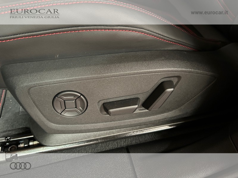 Audi Q3 sportback 40 2.0 tdi identity black quattro 193cv s-tronic