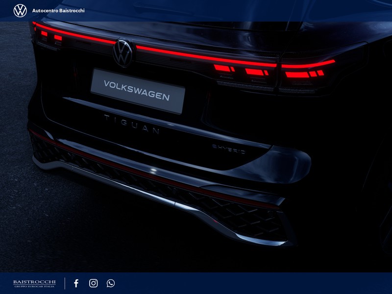 Volkswagen Tiguan eHybrid R-Line Plus 1.5 TSI 204 CV DSG