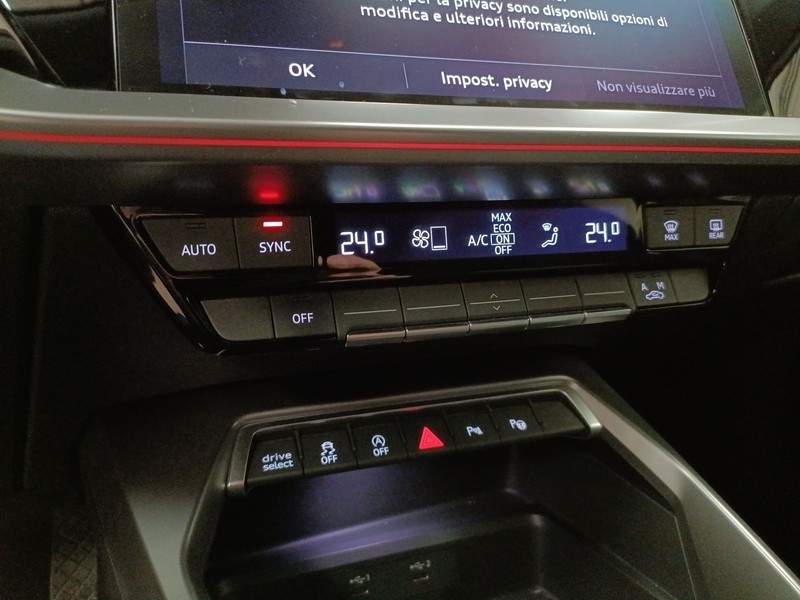 Audi A3 sportback 35 2.0 tdi s line edition s-tronic