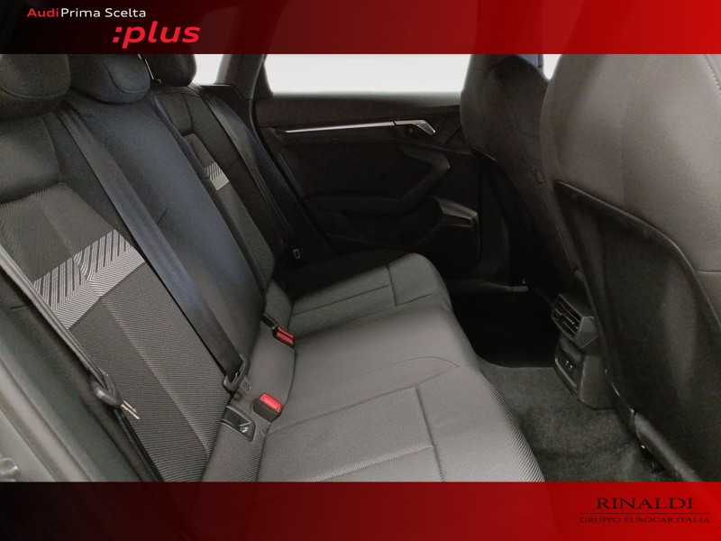 Audi A3 sportback 35 2.0 tdi s line edition s-tronic