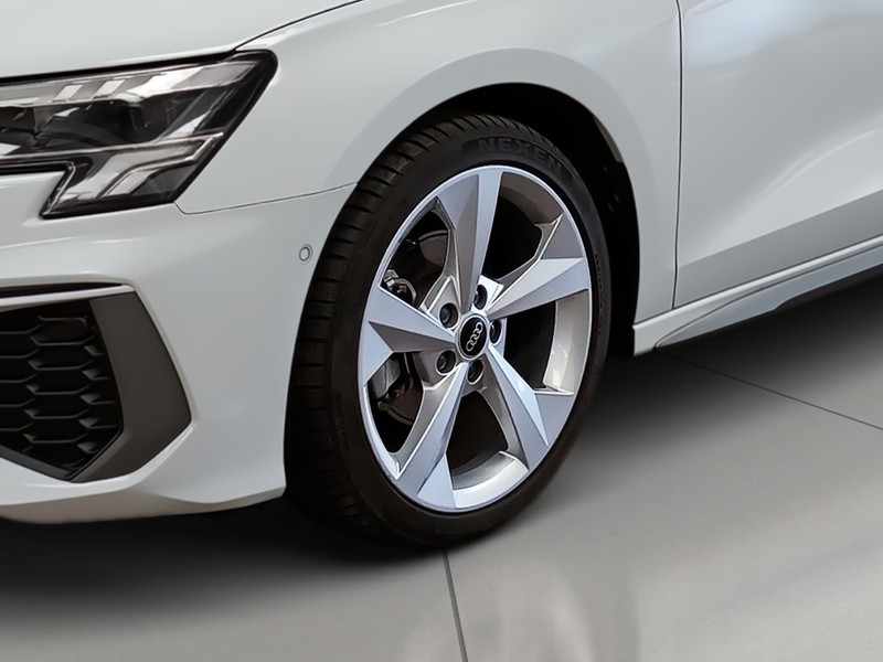 Audi A3 sportback 35 2.0 tdi s line edition s-tronic