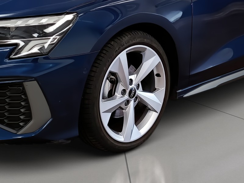 Audi A3 sportback 35 2.0 tdi s line edition s-tronic